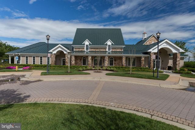 24656 KINGS CANYON SQ, Aldie, VA 20105