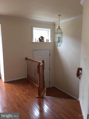 24656 KINGS CANYON SQ, Aldie, VA 20105