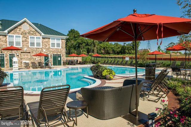 24656 KINGS CANYON SQ, Aldie, VA 20105