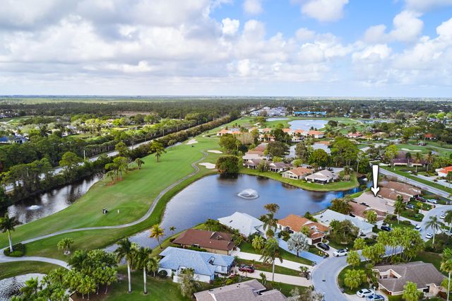 6974 Touchstone Circle, Palm Beach Gardens, FL 33418