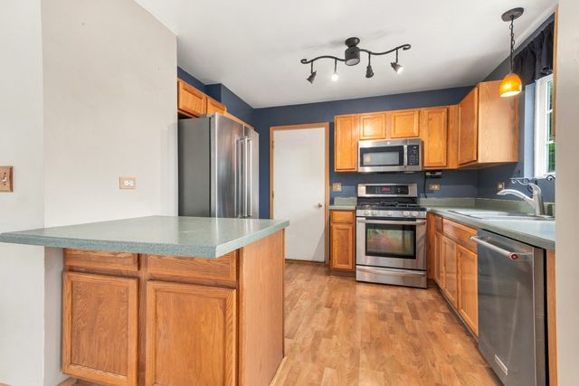 1628 Hawthorne Ridge Drive, Plainfield, IL 60586