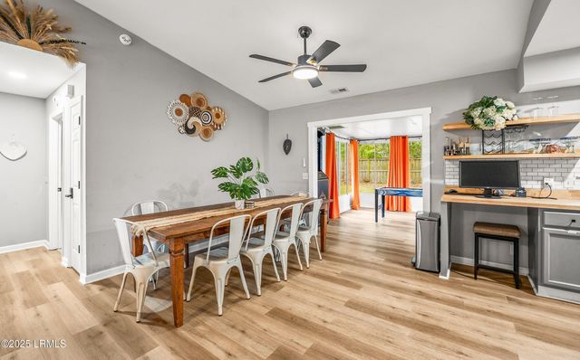 28 Ridenour Place, Port Royal, SC 29935