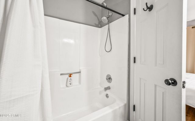 28 Ridenour Place, Port Royal, SC 29935