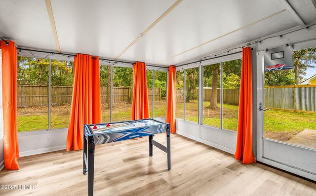 28 Ridenour Place, Port Royal, SC 29935