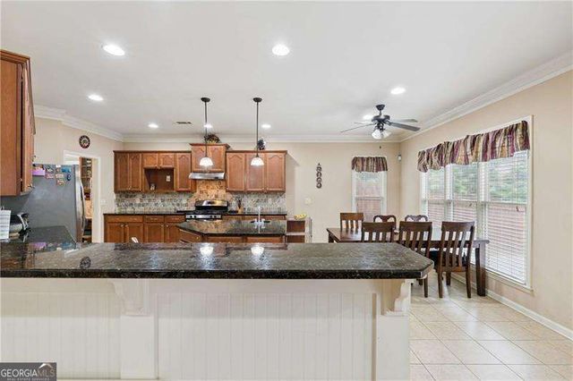 8165 Majors Glen Court, Cumming, GA 30041