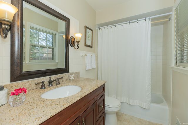 112 Montclair Court, Evansville, IN 47715