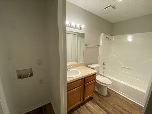9696 Walnut 317, Dallas, TX 75243