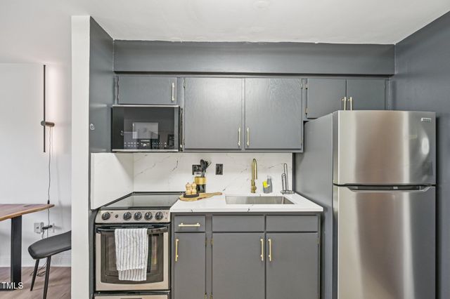 4700 Westgrove Street 721, Raleigh, NC 27606