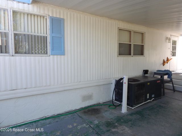 2975 Indian River Drive NE, Palm Bay, FL 32905