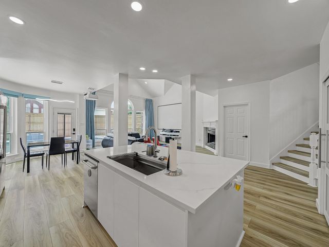 3608 Parkhurst Circle, Richardson, TX 75082