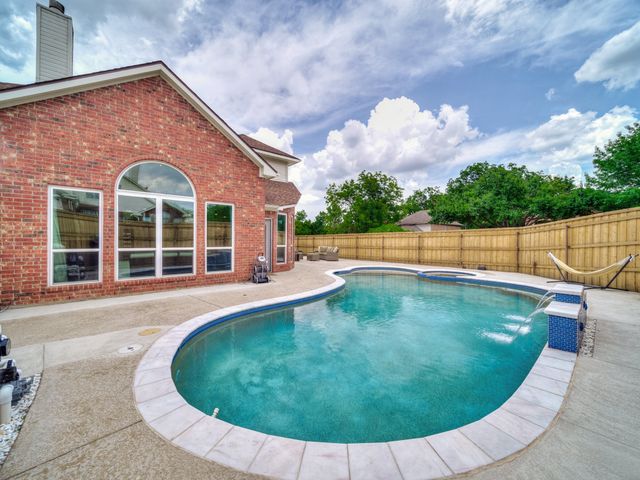 3608 Parkhurst Circle, Richardson, TX 75082