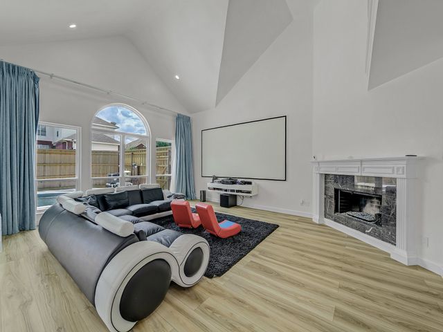 3608 Parkhurst Circle, Richardson, TX 75082