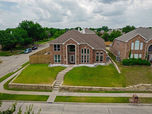 3608 Parkhurst Circle, Richardson, TX 75082