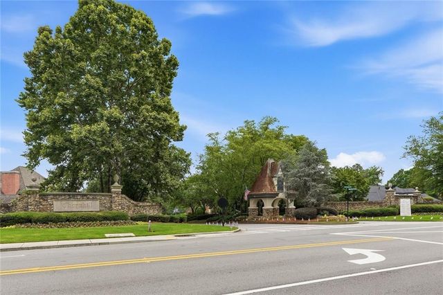 9075 Waits Ferry Crossing, Johns Creek, GA 30097