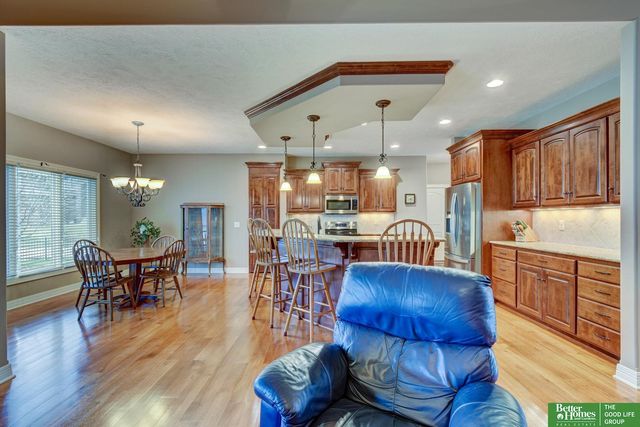 12647 S 80 Street, Papillion, NE 68046