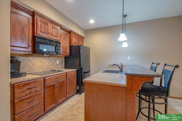 12647 S 80 Street, Papillion, NE 68046
