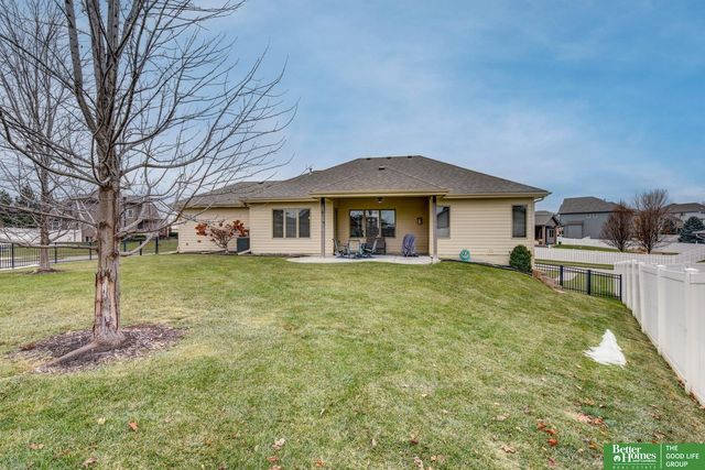 12647 S 80 Street, Papillion, NE 68046