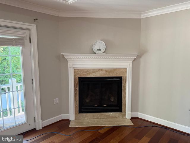 6529 FAIRLAWN DR, Mclean, VA 22101