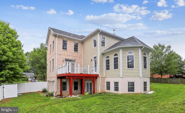 6529 FAIRLAWN DR, Mclean, VA 22101