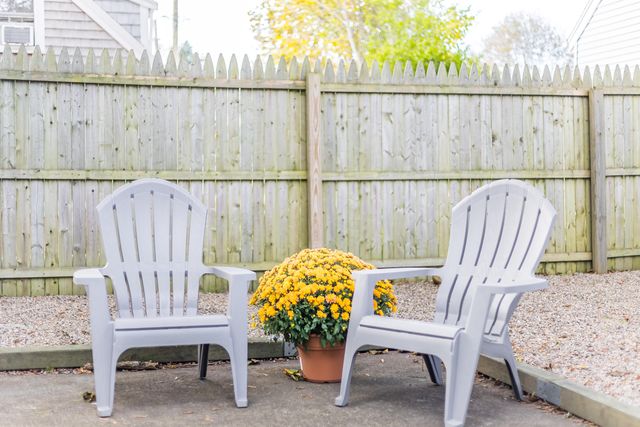 10 Trenton Street, West Yarmouth, MA 02673