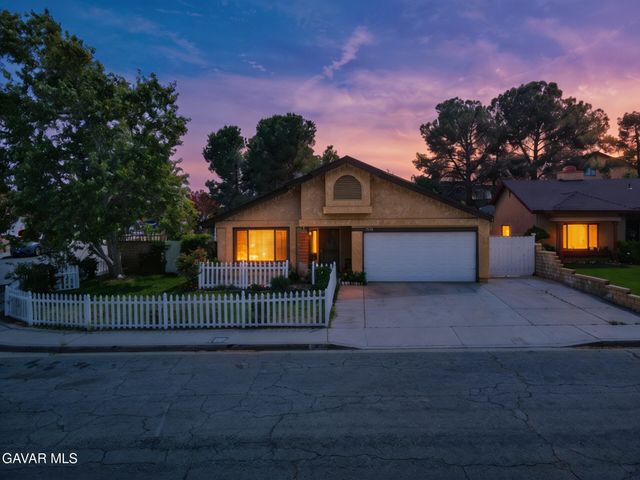 2528 Poker Plant Court, Palmdale, CA 93550