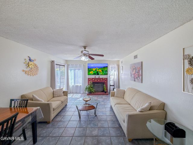 2528 Poker Plant Court, Palmdale, CA 93550
