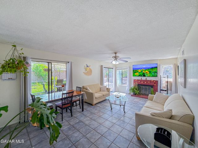 2528 Poker Plant Court, Palmdale, CA 93550