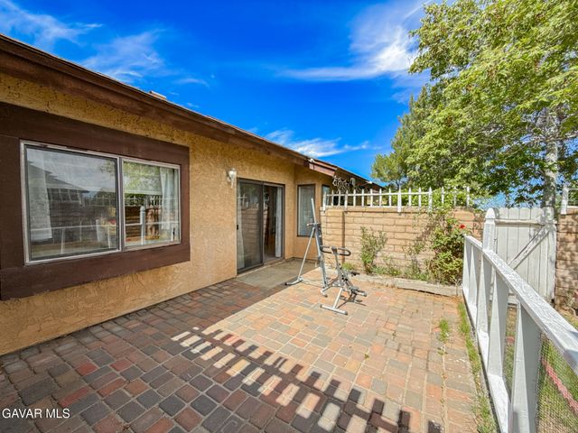 2528 Poker Plant Court, Palmdale, CA 93550