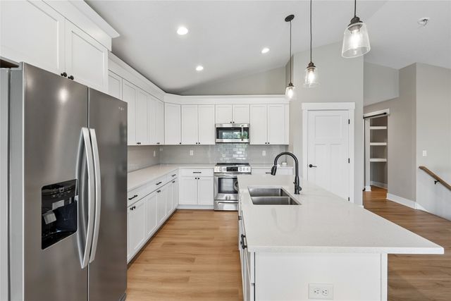 314 NE Meadow Lane, Ankeny, IA 50021