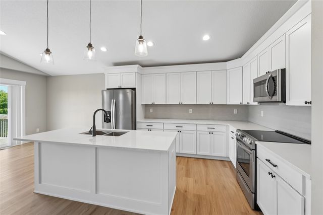 314 NE Meadow Lane, Ankeny, IA 50021