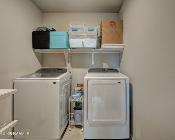 113 S Lakepointe Drive, Lafayette, LA 70506