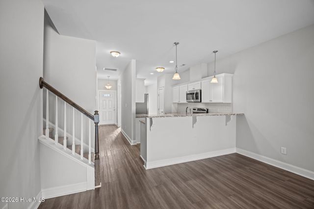 1819 Fox Den Way 3, Greenville, NC 27858