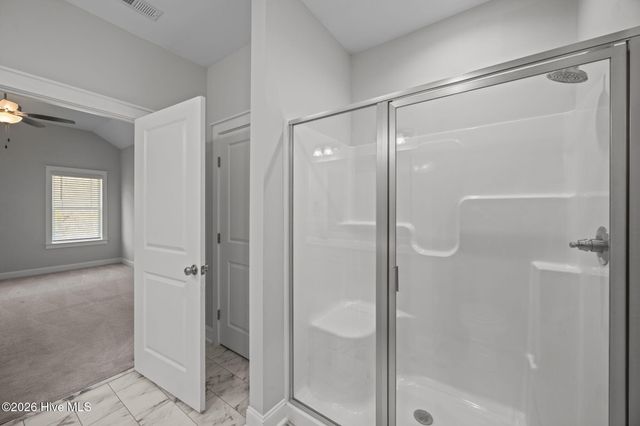 1819 Fox Den Way 3, Greenville, NC 27858