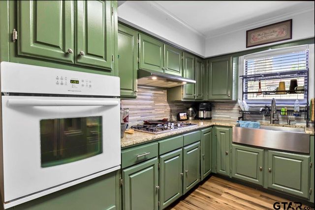 2631 Amy Ln, Tyler, TX 75701