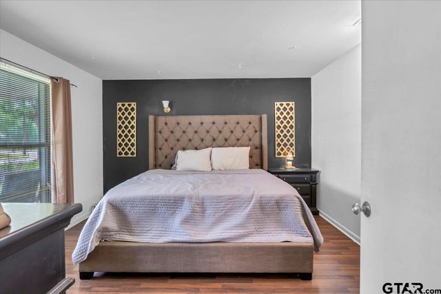 2631 Amy Ln, Tyler, TX 75701