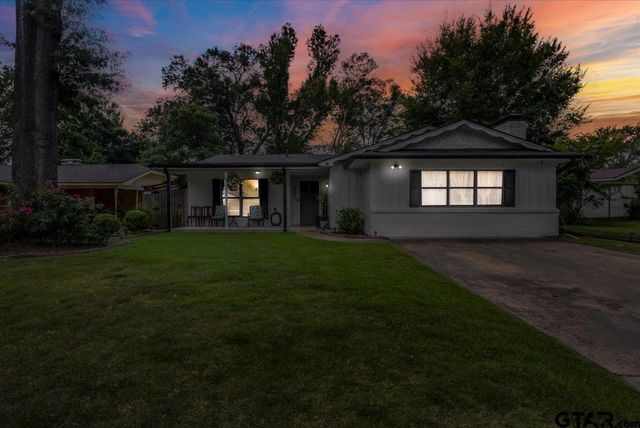 2631 Amy Ln, Tyler, TX 75701