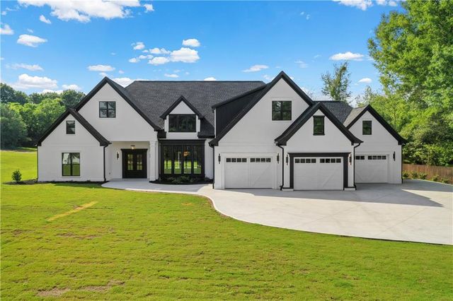 2376 Wall Road, Monroe, GA 30655