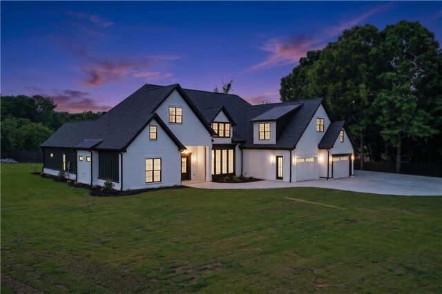 2376 Wall Road, Monroe, GA 30655
