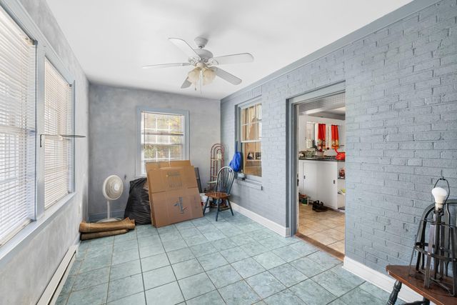 705 RICHMOND AVE, Staunton, VA 24401