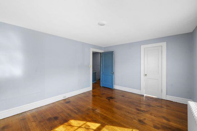 705 RICHMOND AVE, Staunton, VA 24401