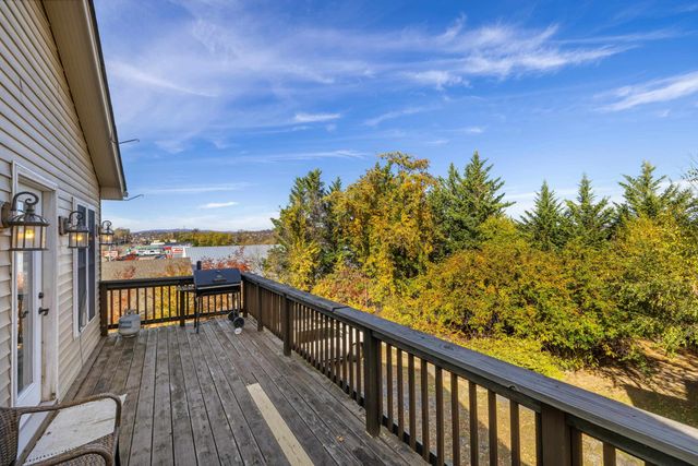 705 RICHMOND AVE, Staunton, VA 24401