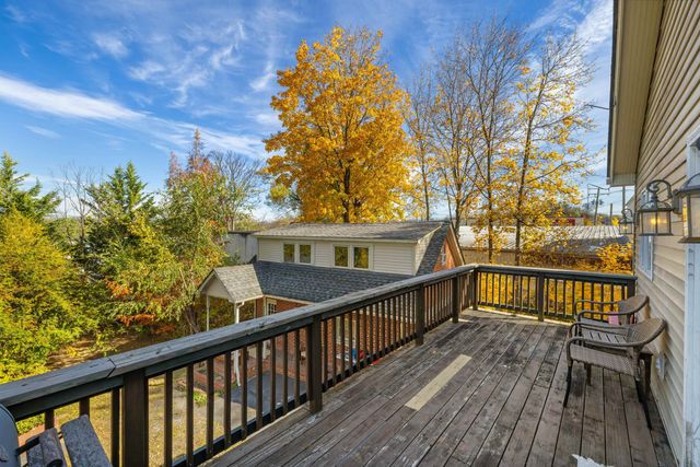 705 RICHMOND AVE, Staunton, VA 24401