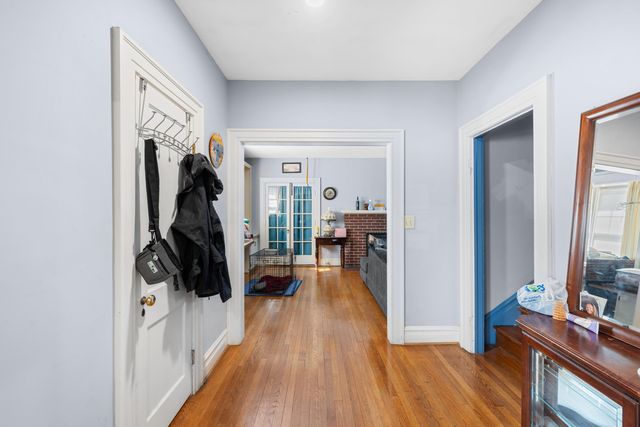 705 RICHMOND AVE, Staunton, VA 24401