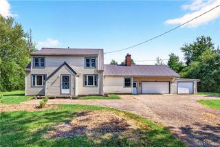 8579 Southwestern Boulevard, Evans, NY 14006