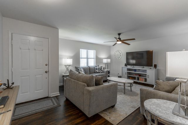 302 Shannon Drive, Ringgold, GA 30736