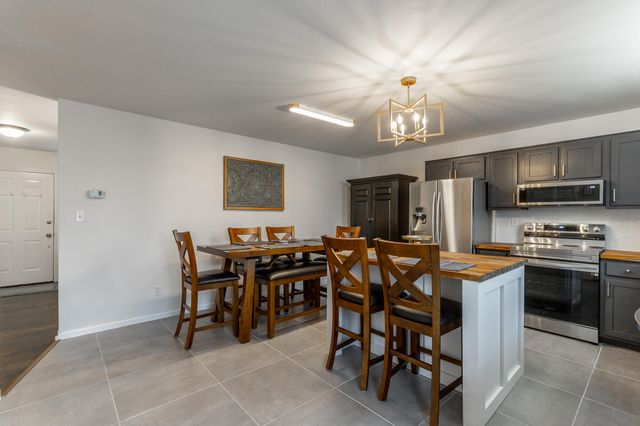 302 Shannon Drive, Ringgold, GA 30736