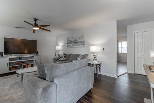 302 Shannon Drive, Ringgold, GA 30736