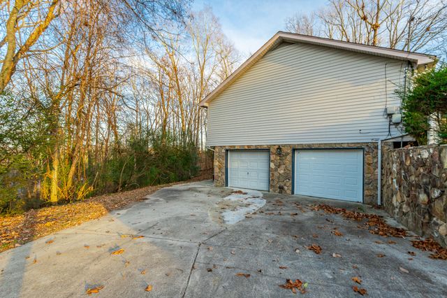 302 Shannon Drive, Ringgold, GA 30736