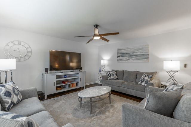 302 Shannon Drive, Ringgold, GA 30736