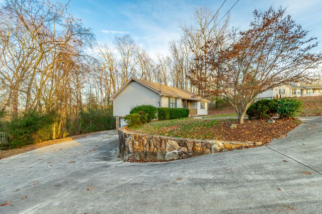 302 Shannon Drive, Ringgold, GA 30736